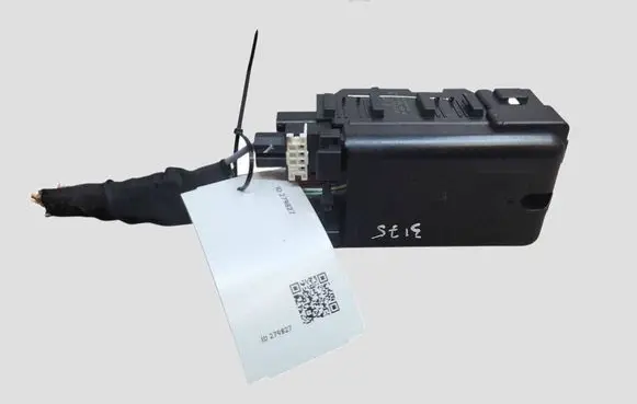 Citroen DS4 Fuse module 9665492680