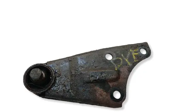 Mitsubishi 3000 GT Rear differential mounting bracket 