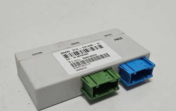BMW X5M E70 Suspension control unit/module 6785396 00401482C9 00165393