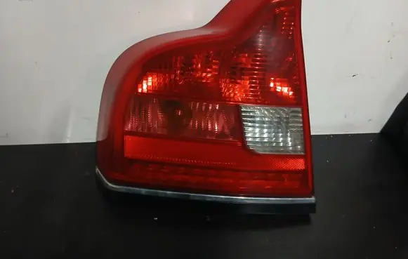Volvo S80 Rear/tail lights 08662639 08662641