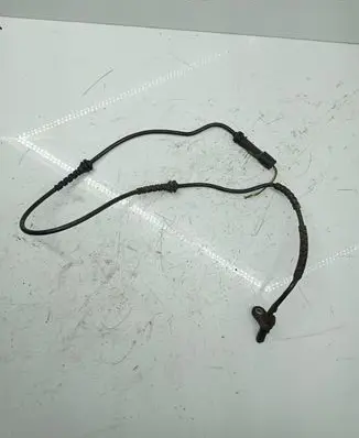 BMW 7 F01 F02 F03 F04 ABS rear brake sensor f00c1g0028