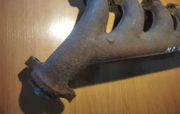 Exhaust manifold