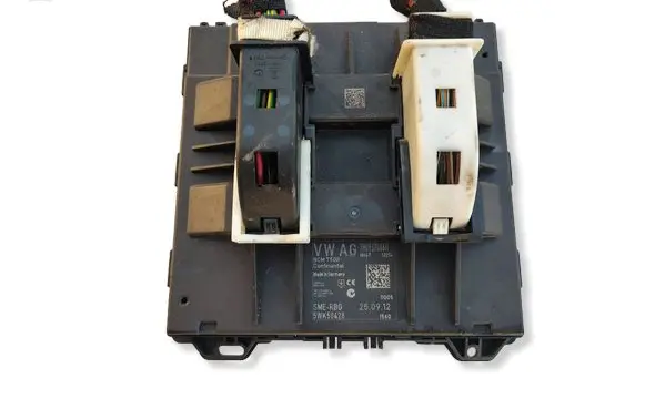 Volkswagen Transporter - Caravelle T5 Engine control unit/module 7H0937086H