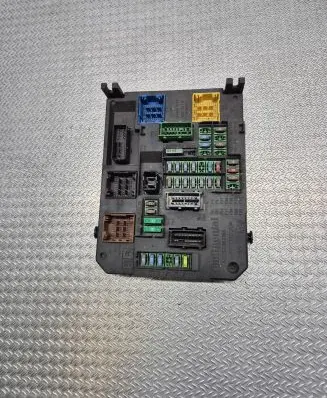 Peugeot 508 RXH Fuse module 9665547580 S180121004H BSIQ0400