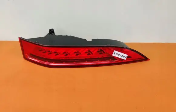 Jaguar F-Pace Rear/tail lights HK8313404