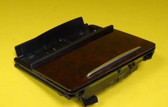 Audi A6 S6 C6 4F Car ashtray 4F1857951 4F1857951B