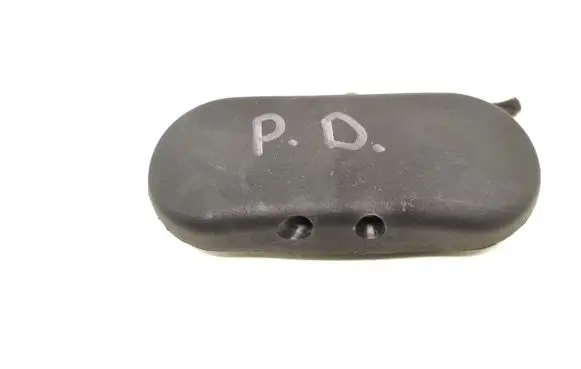 Windshield washer spray nozzle