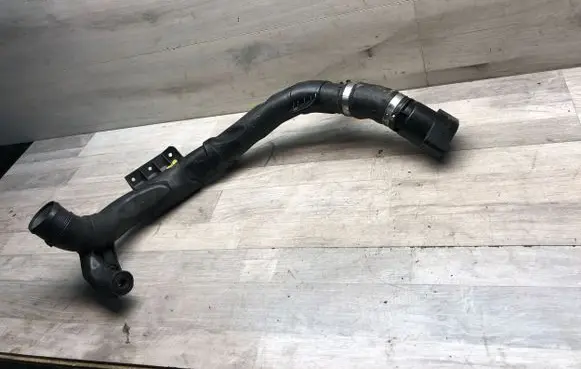 Volkswagen Golf V Intercooler hose/pipe 5N0145840D
