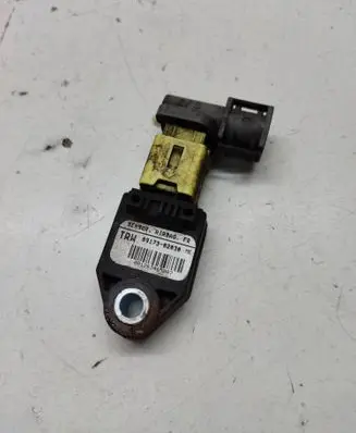 Toyota Corolla E120 E130 Airbag deployment crash/impact sensor 8917302030 001263465087