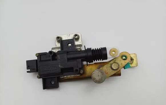 Chrysler PT Cruiser Central locking motor 