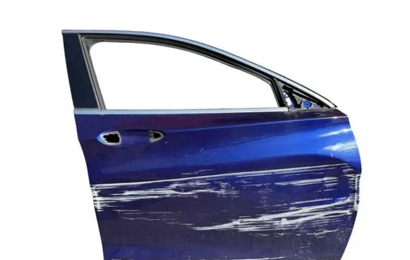 Infiniti Q30 Front door