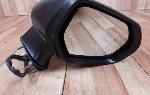 Toyota Corolla E210 E21 Front door electric wing mirror 049749