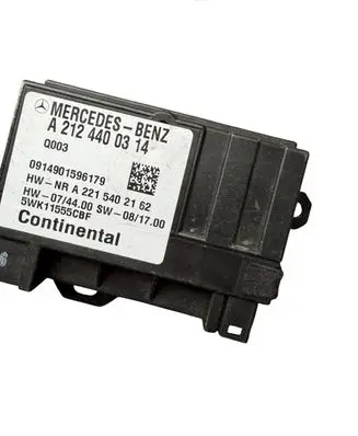 Mercedes-Benz E W212 Fuel injection pump control unit/module A2124400314 5WK11555CBF 0914901596179