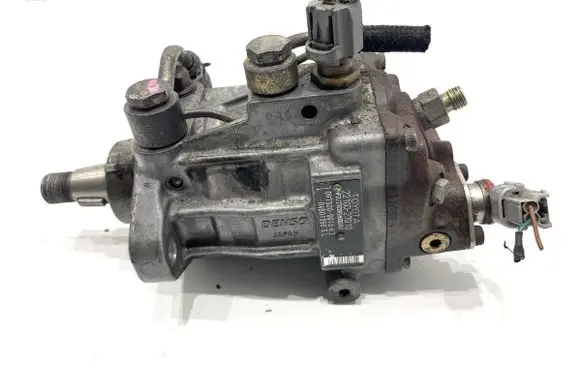 Fuel injection high pressure pump