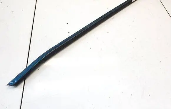 Renault Espace II Front door glass trim molding 