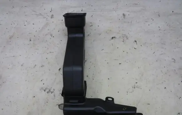 Ford Mondeo MK V Turbo air intake inlet pipe/hose DG98-10C734-AA