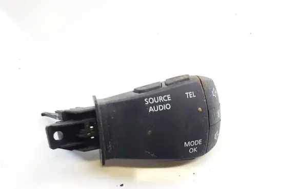 Renault Kadjar Multifunctional control switch/knob 