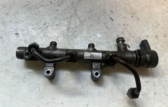 Audi A6 S6 C7 4G Fuel main line pipe 059130090CS