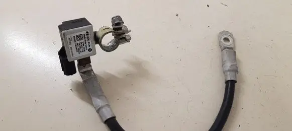 Hyundai Tucson IV NX4 Negative earth cable (battery) 37180N7100