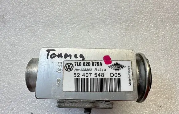 Volkswagen Touareg I Air conditioning (A/C) expansion valve 7L0820679A 52407548 328303