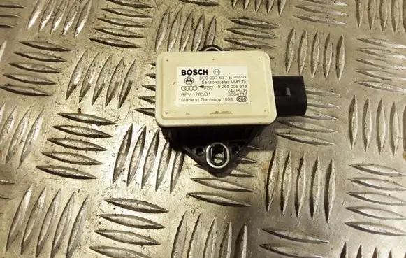 Audi A6 S6 C6 4F ESP acceleration yaw rate sensor 8E0907637B