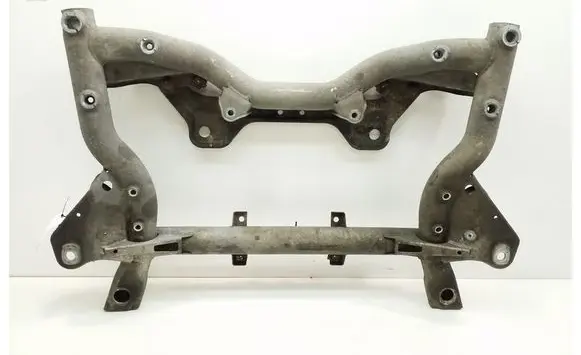 Mercedes-Benz C W204 Front subframe A2046280557