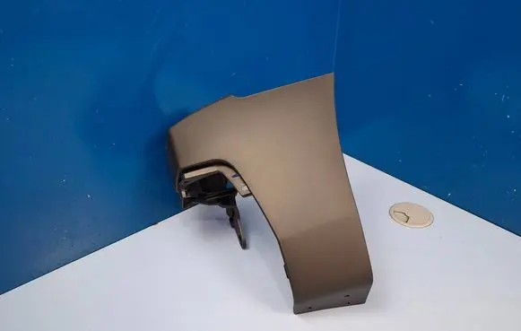 Rear bumper corner part panel trim