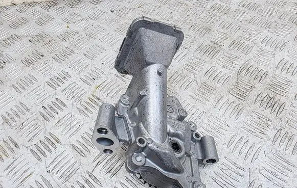 Toyota Corolla E210 E21 Oil pump X2ZR