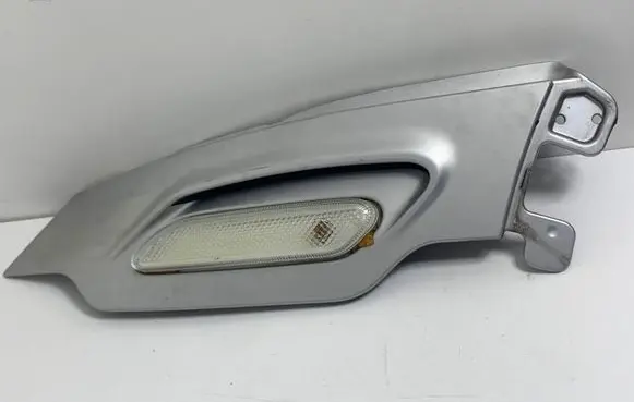 Mini Cooper Countryman R60 Front fender indicator light 9802607