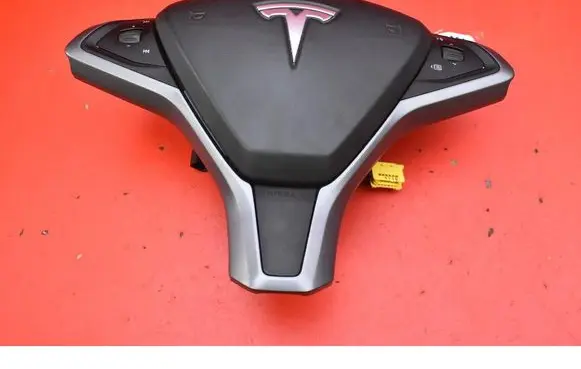 Tesla Model S Steering wheel airbag 1456168-31-C