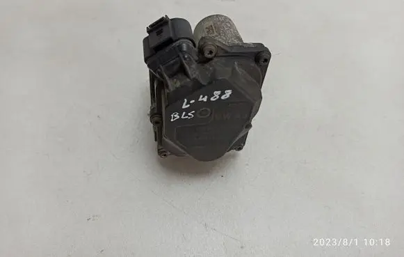 Volkswagen Touran I Throttle valve 03G128063M