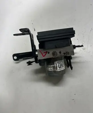 KIA Sorento ABS Pump 58900C5932
