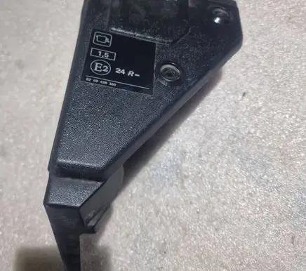 Renault Megane II Fuse box cover 8200356339