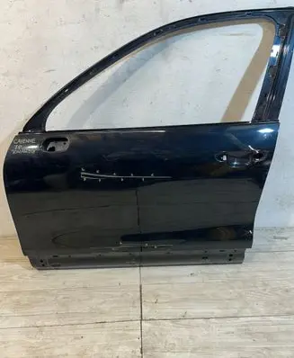 Porsche Cayenne (92A) Front door