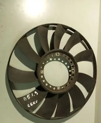 Volkswagen PASSAT B5 Fan impeller 058121301B