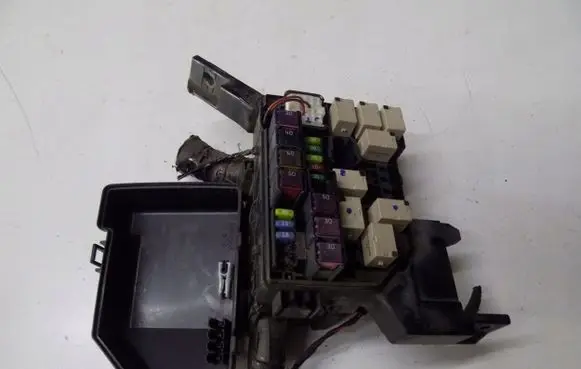 Suzuki SX4 Fuse box set 79J01