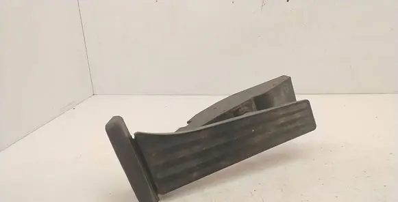 BMW 5 E39 Accelerator throttle pedal 6753518 25916010 050901