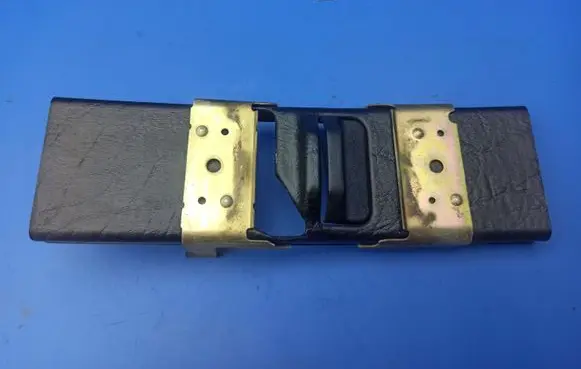 Mercedes-Benz S W126 Seat belt adjustment motor 