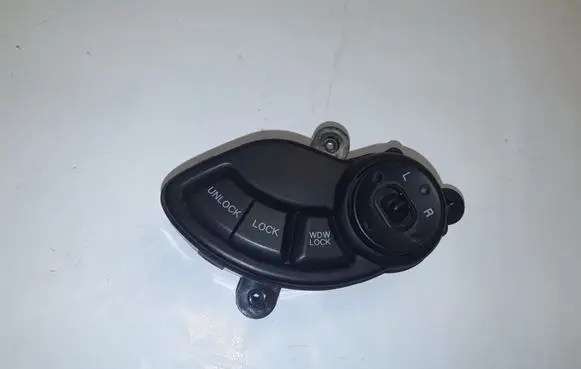 Hyundai Santa Fe Wing mirror switch 9353026000 9353026020 9353026030