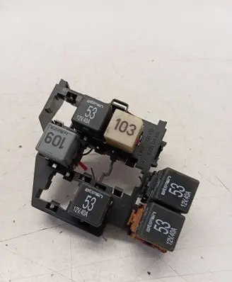 Fuse box set