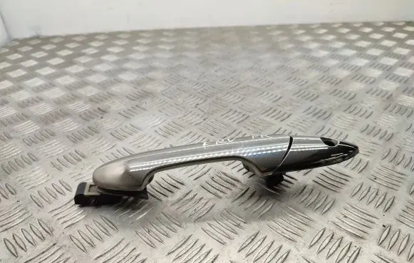 Honda FR-V Front door exterior handle