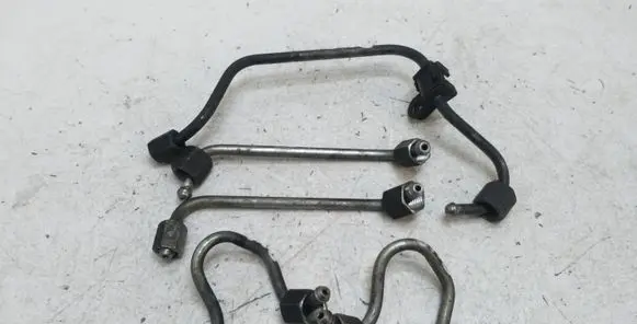 KIA Ceed Fuel injector supply line/pipe 