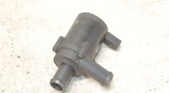 Volkswagen PASSAT CC Electric auxiliary coolant/water pump 1K0965561J