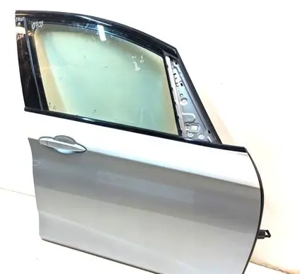 BMW 2 F46 Front door