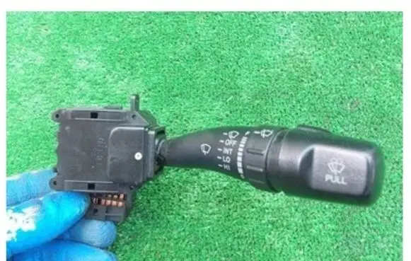 Hyundai H-1, Starex, Satellite Wiper control stalk