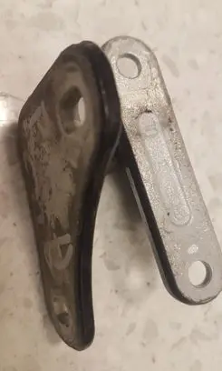 Mercedes-Benz C W203 Front door lower hinge 