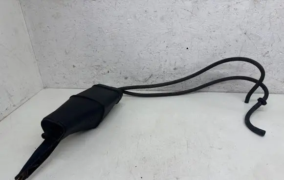 Audi 80 90 S2 B4 Active carbon filter fuel vapour canister 893201801G
