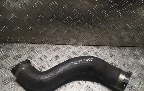 Mercedes-Benz C W204 Intercooler hose/pipe 2045281682 A2045281682