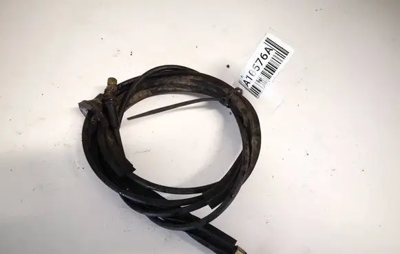 Handbrake/parking brake wiring cable