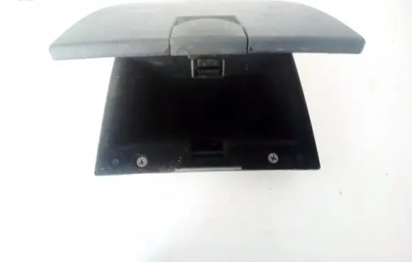 Hyundai Santa Fe Glove box 847452b000 84745-2b000